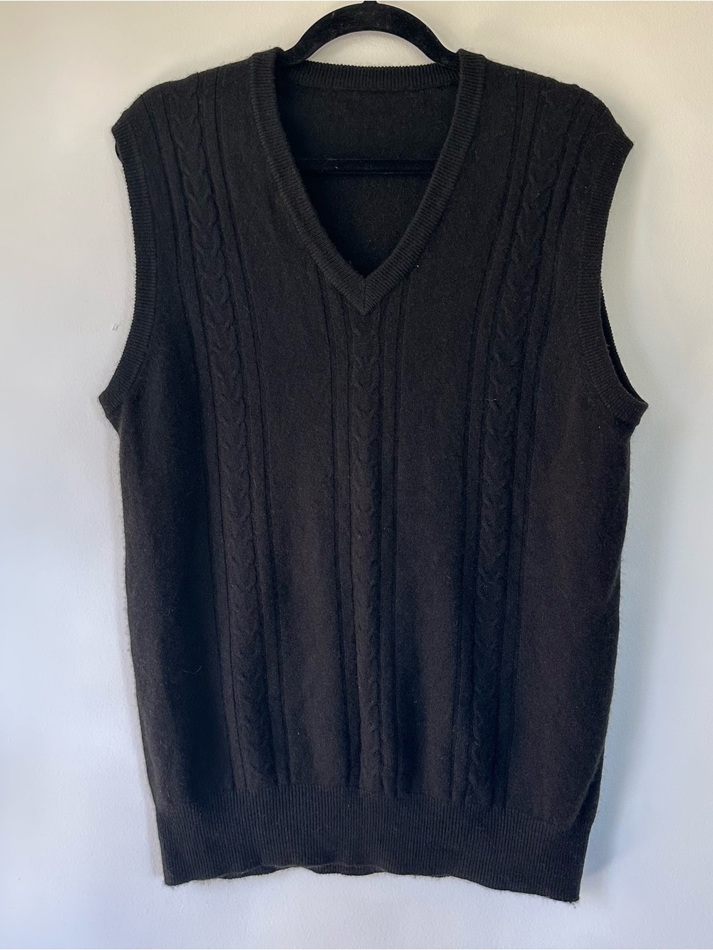 Cable Knit Cashmere Sweater Vest